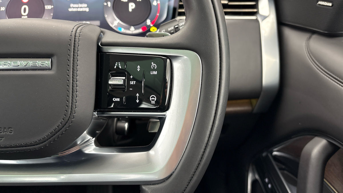 Land Rover Range Rover Image 14