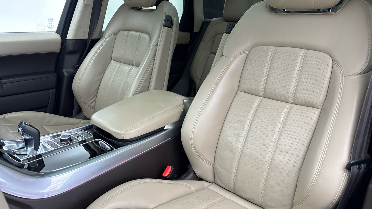 Land Rover Range Rover Sport Image 7