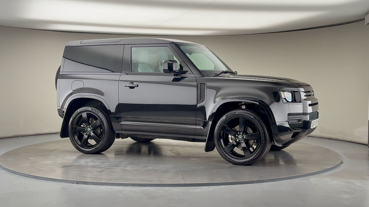More views of Land Rover Defender 90