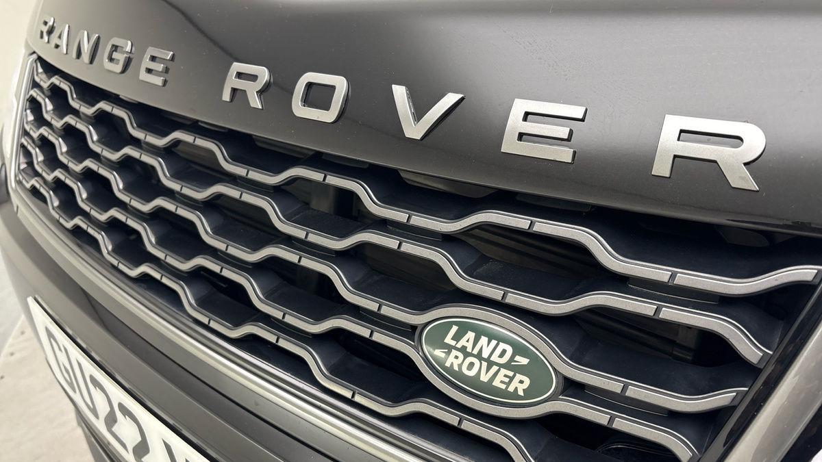 Land Rover Range Rover Sport Image 24