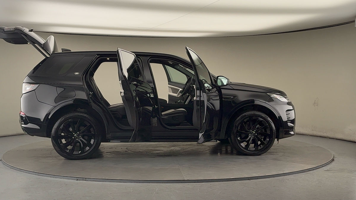 More views of Land Rover Discovery Sport