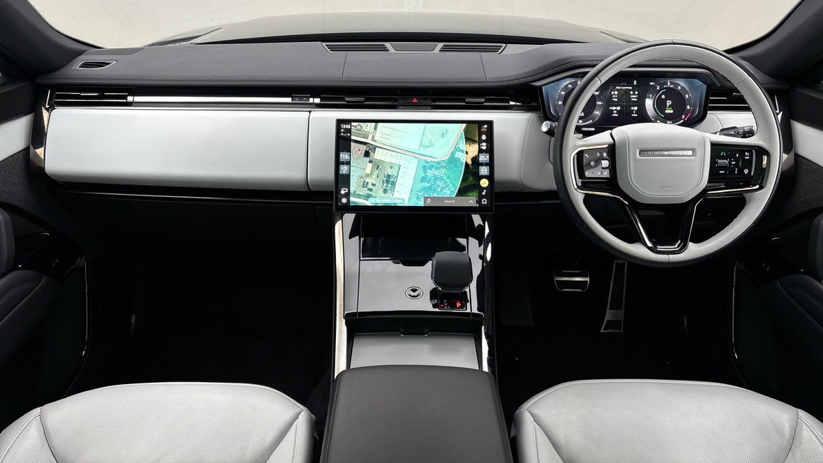 Land Rover Range Rover Sport Image 12