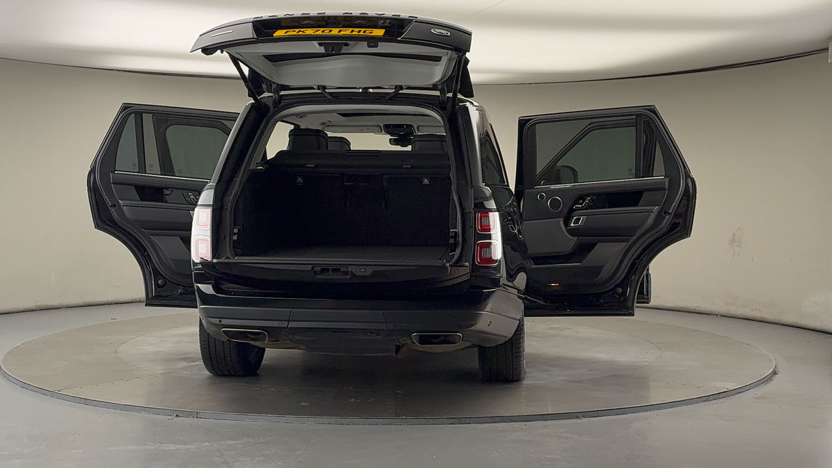 More views of Land Rover Range Rover