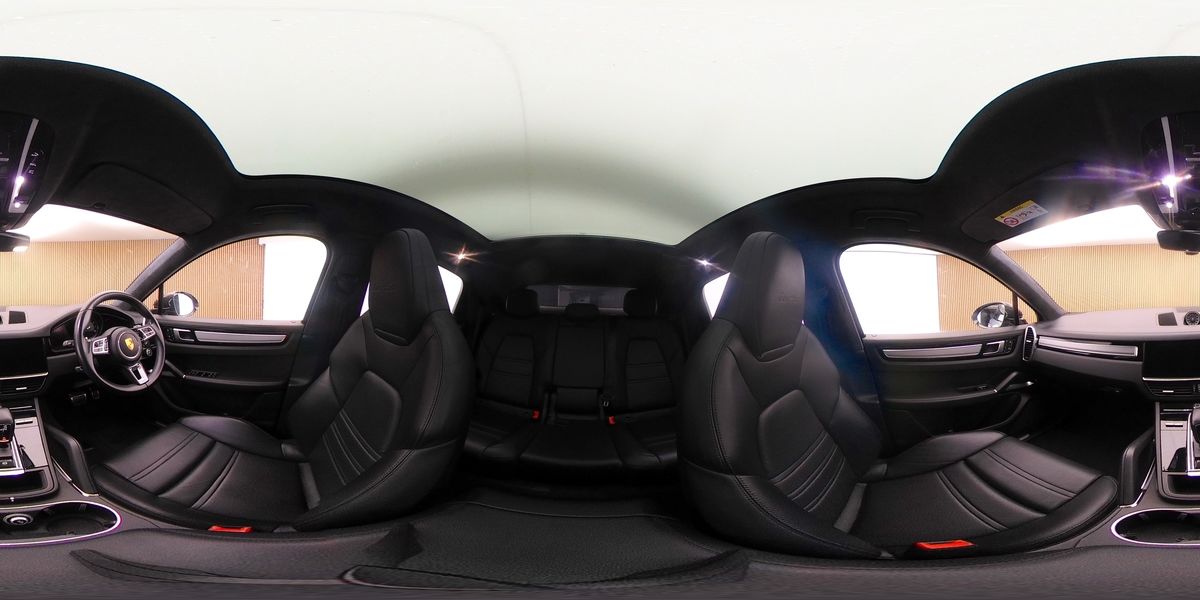 More views of Porsche Cayenne