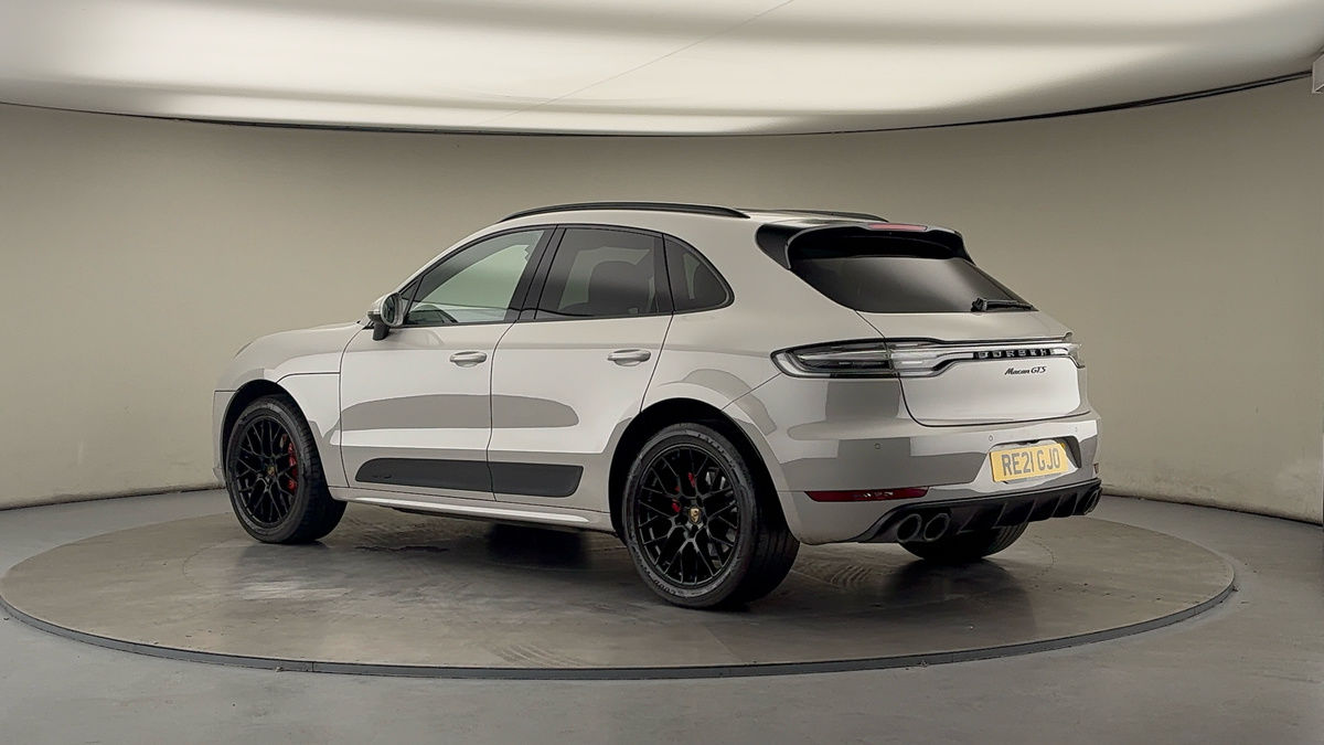 More views of Porsche Macan