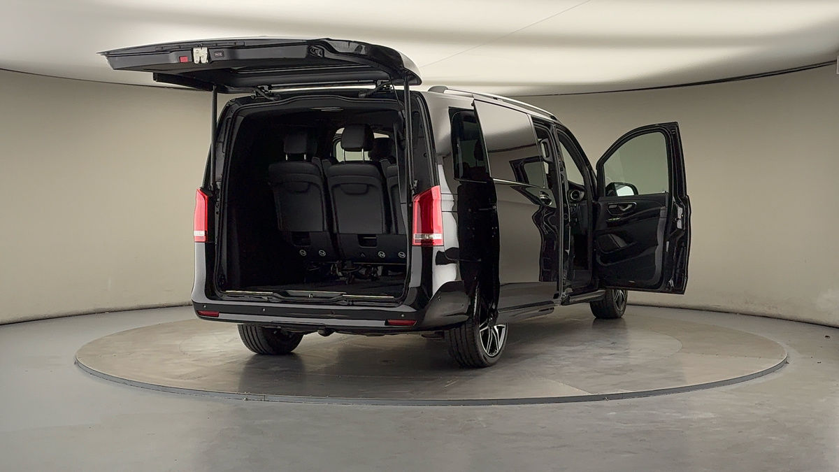 More views of Mercedes-Benz V Class