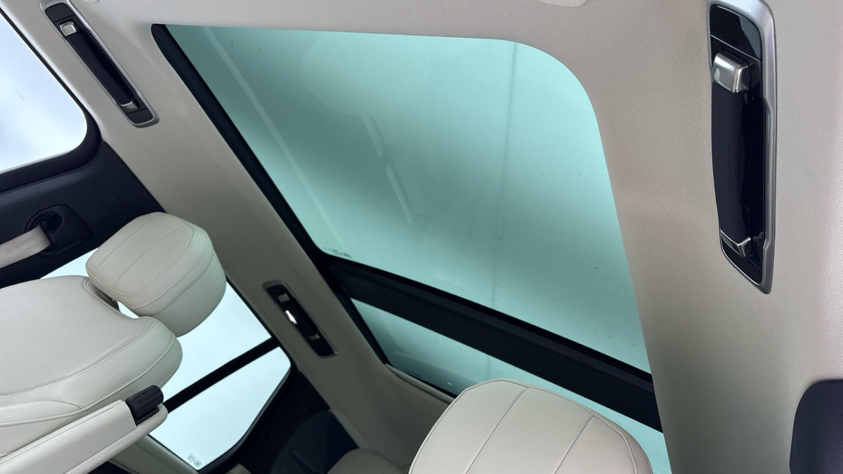 Land Rover Range Rover Image 6