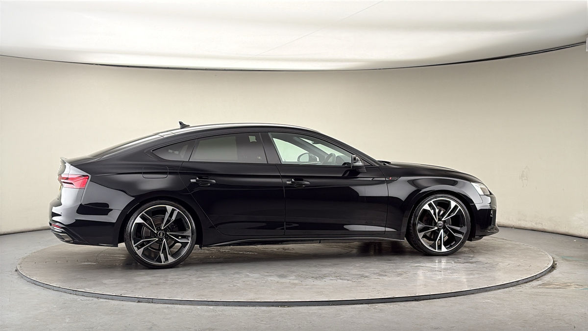 More views of Audi A5