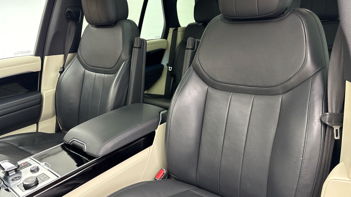 Land Rover Range Rover Image 7