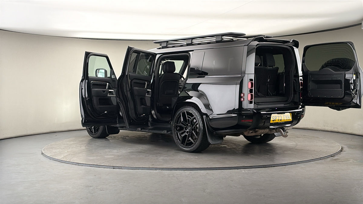 More views of Land Rover Defender 130