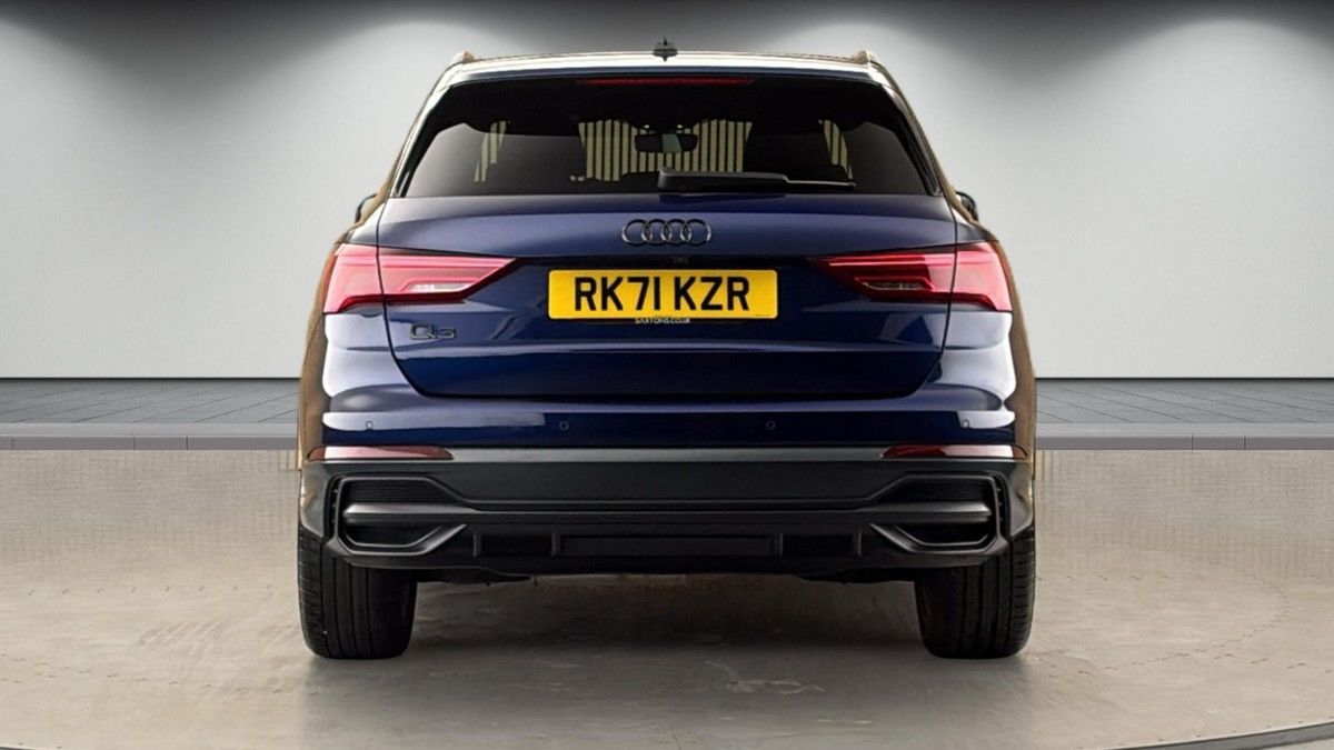 Audi Q3 Image 4