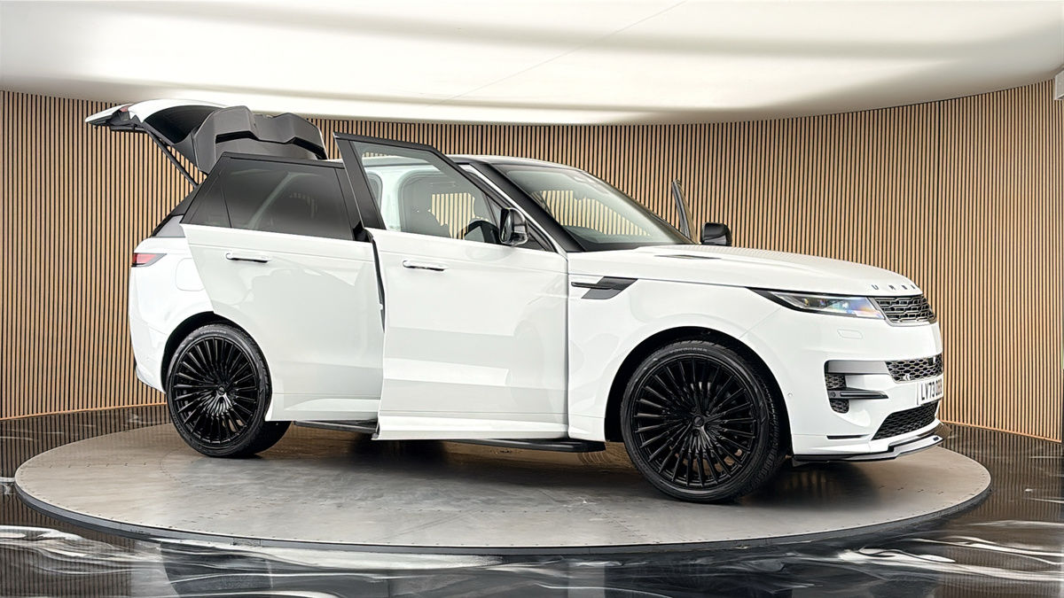 More views of Land Rover Range Rover Sport