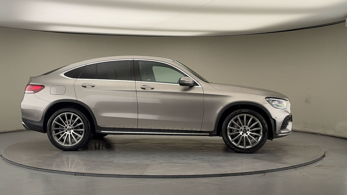 More views of Mercedes-Benz GLC