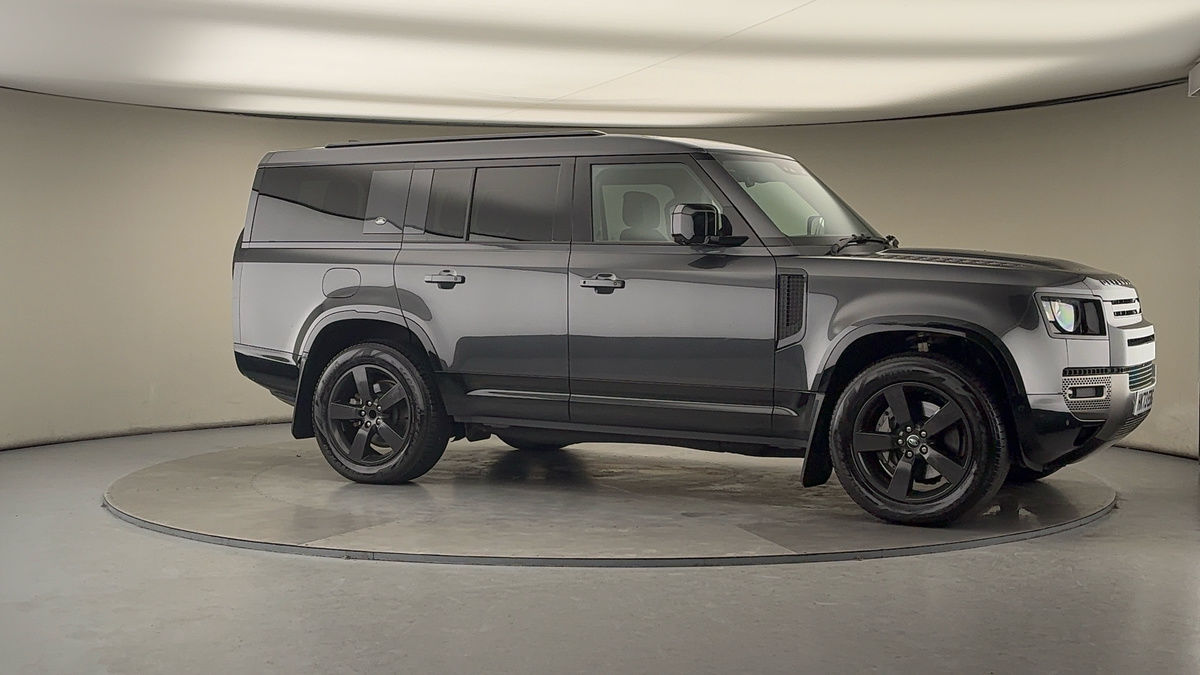 More views of Land Rover Defender 130