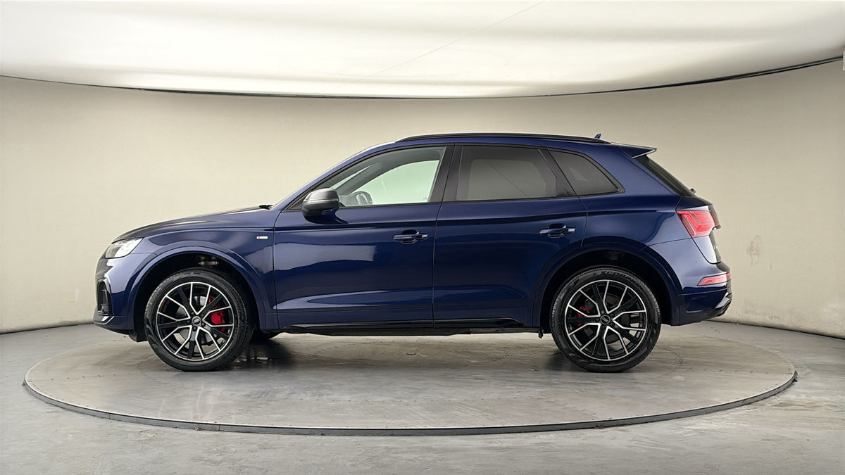 More views of Audi Q5