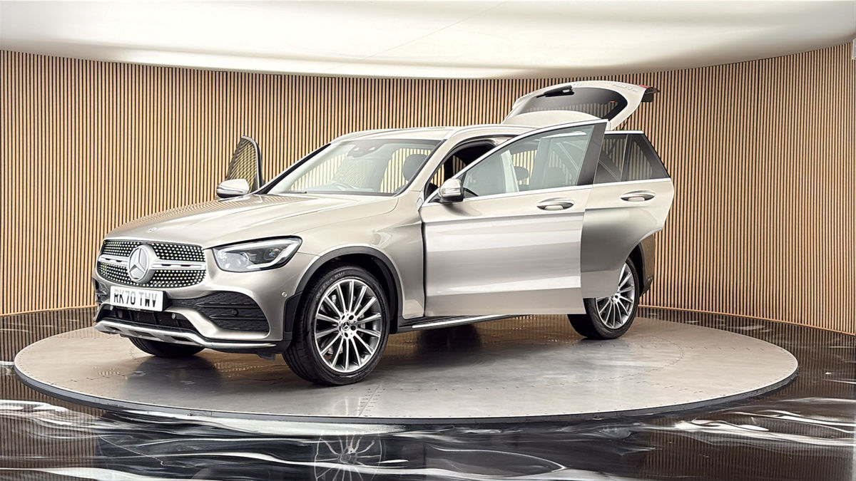 Mercedes-Benz GLC Image 22