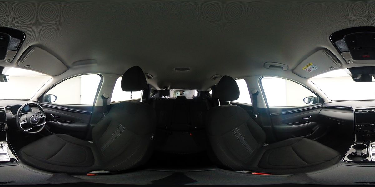 More views of Hyundai TUCSON