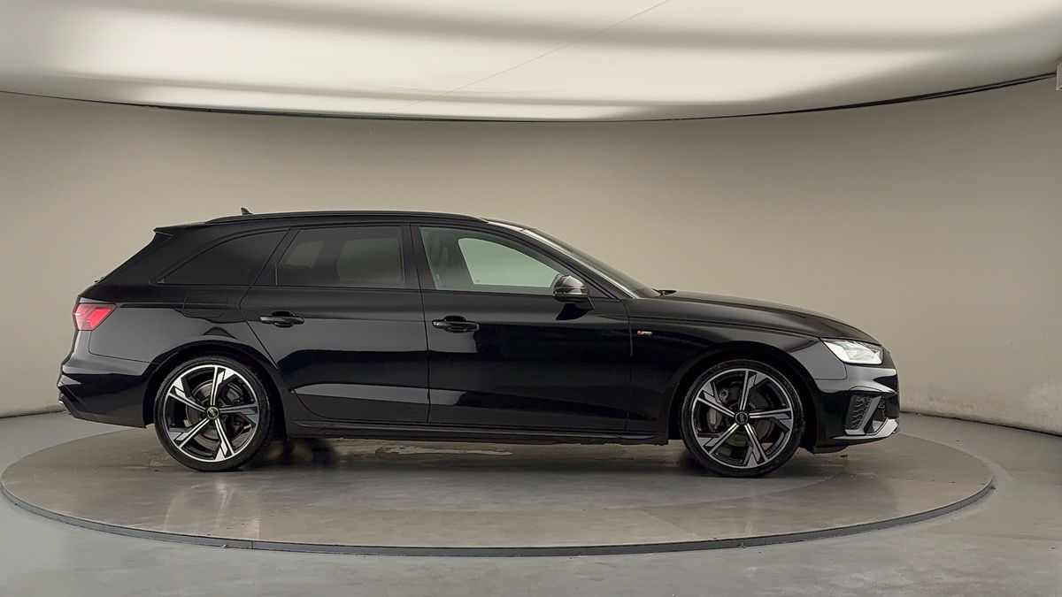 More views of Audi A4 Avant
