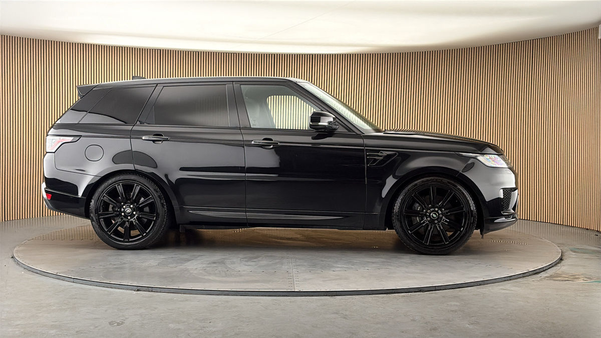 More views of Land Rover Range Rover Sport