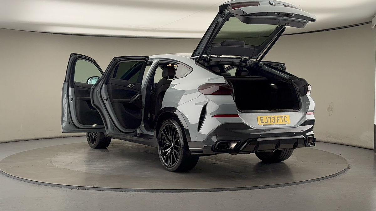 BMW X6 Image 23