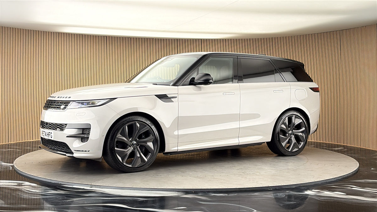 More views of Land Rover Range Rover Sport