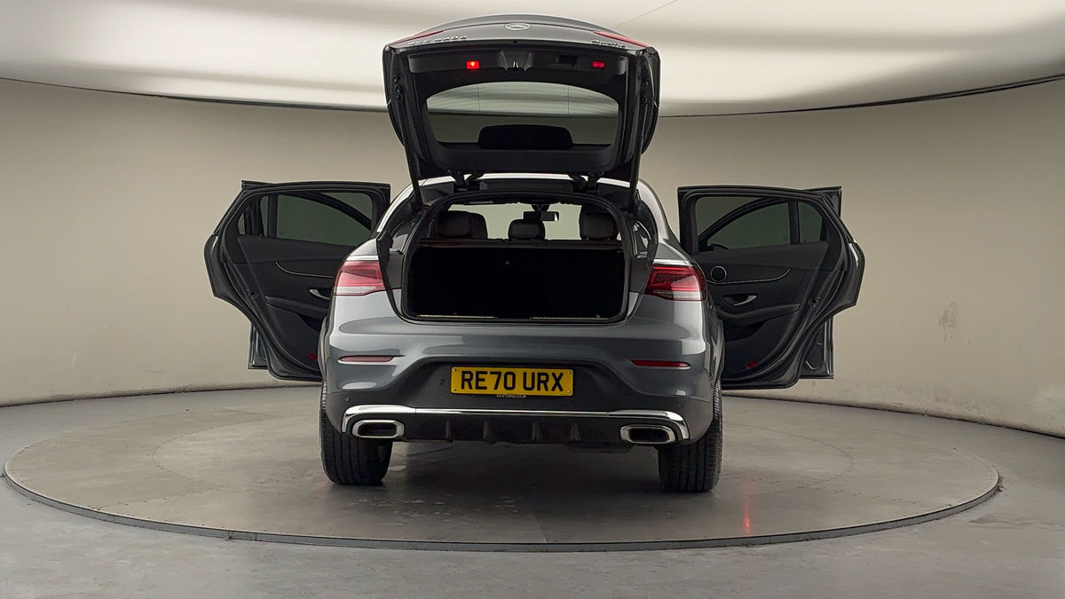 More views of Mercedes-Benz GLC