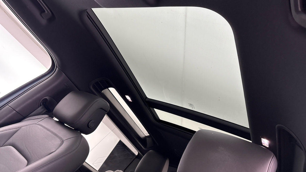 Land Rover Defender 90 Urban Image 6