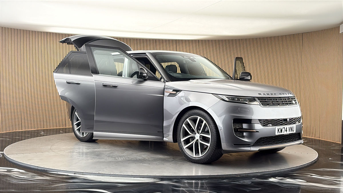 More views of Land Rover Range Rover Sport