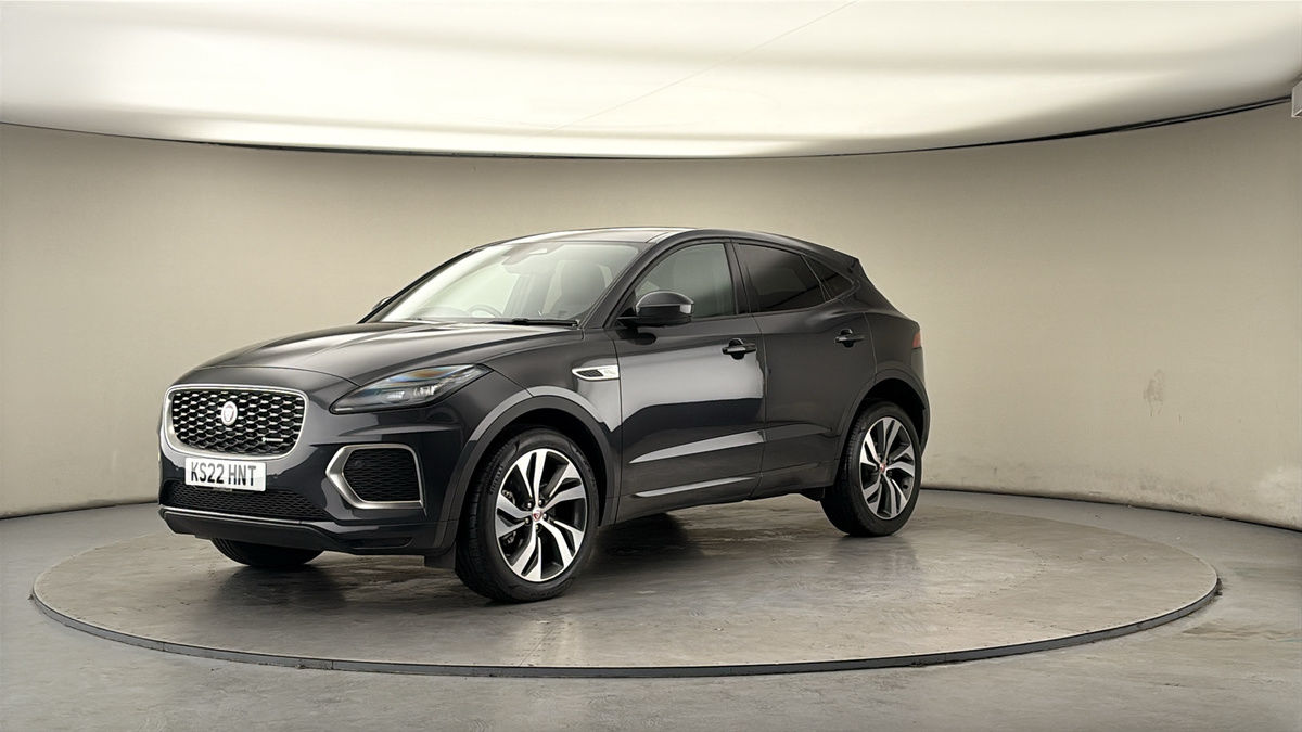 Jaguar E-PACE Image 20