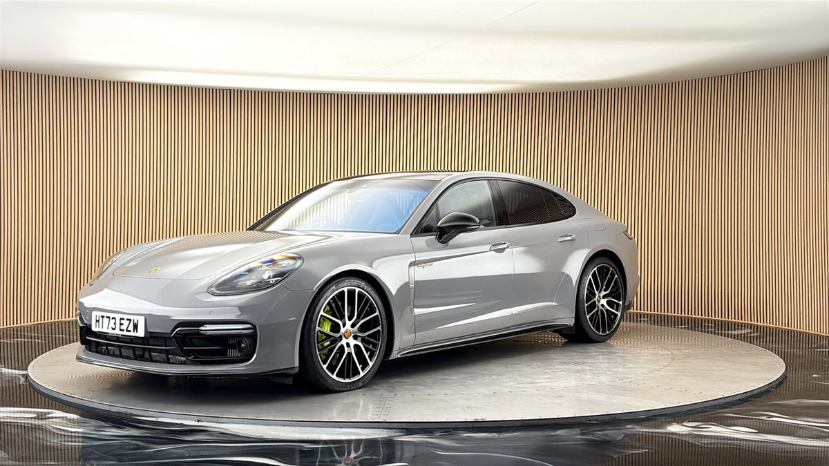 Porsche Panamera Image 20