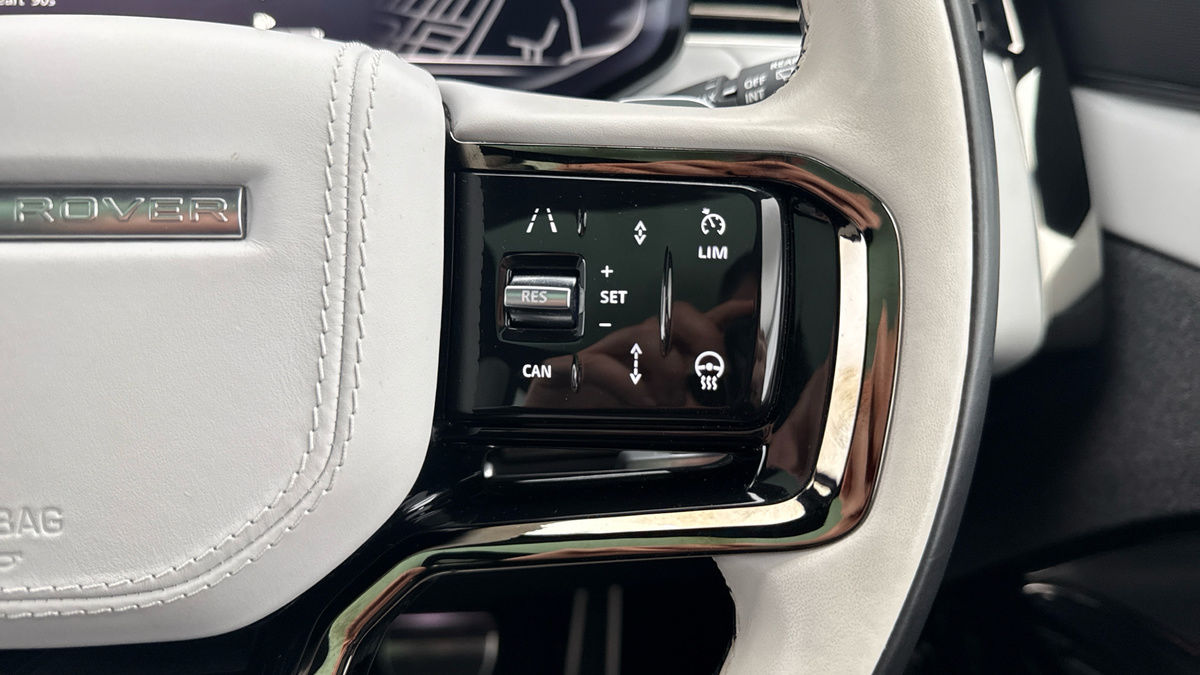 Land Rover Range Rover Sport Image 14