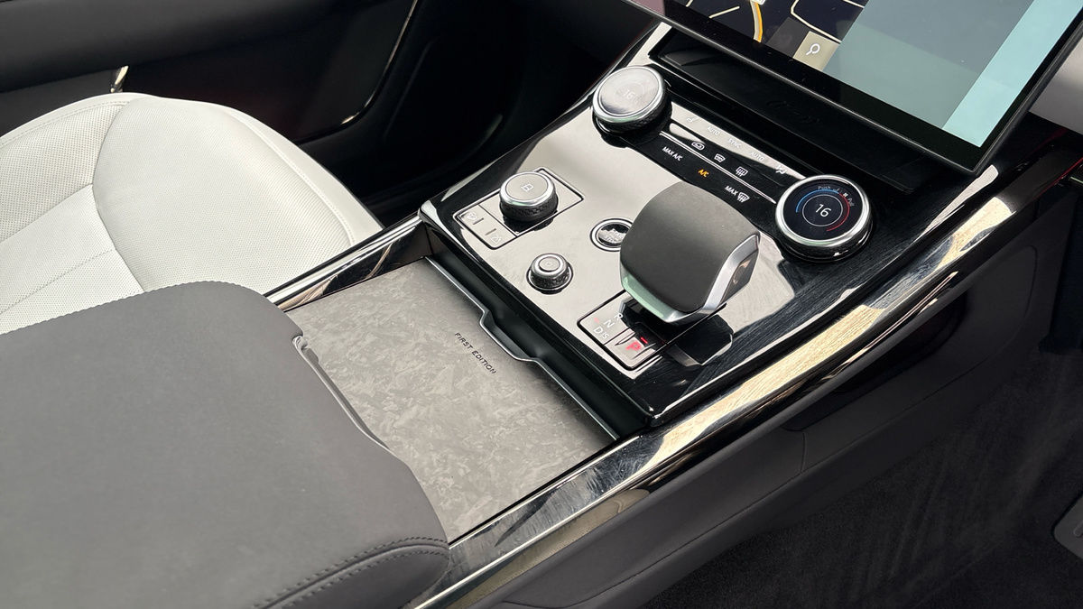 Land Rover Range Rover Sport Image 18