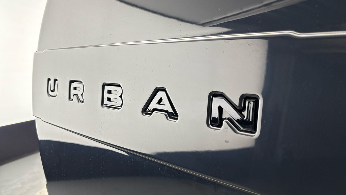 Land Rover Defender 110 Urban Image 29