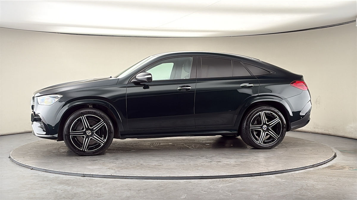 More views of Mercedes-Benz GLE