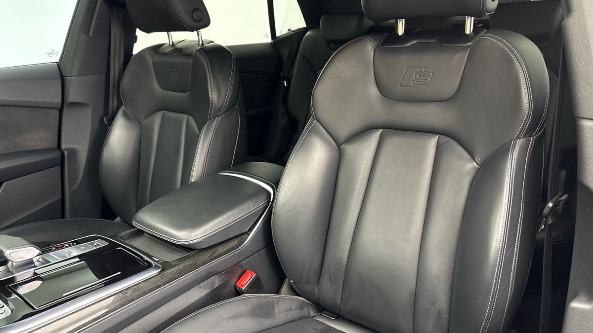 Audi Q8 Image 7