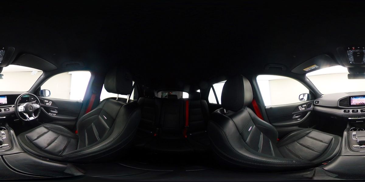 More views of Mercedes-Benz GLE