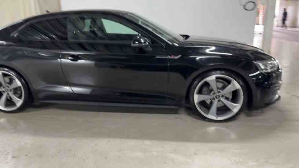 More views of Audi A5