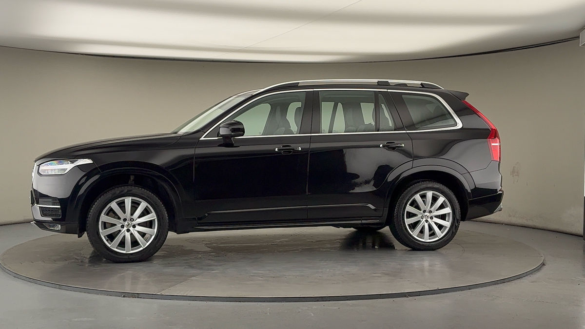 More views of Volvo XC90