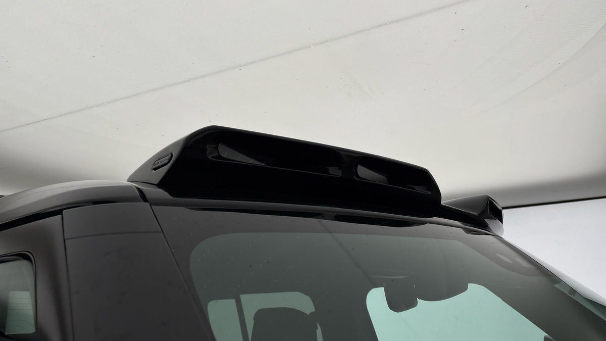 Land Rover Defender 110 Urban Image 26