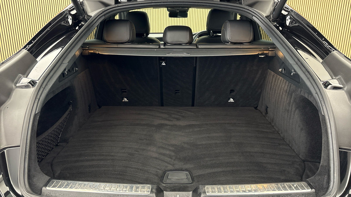 Mercedes-Benz GLC Image 11