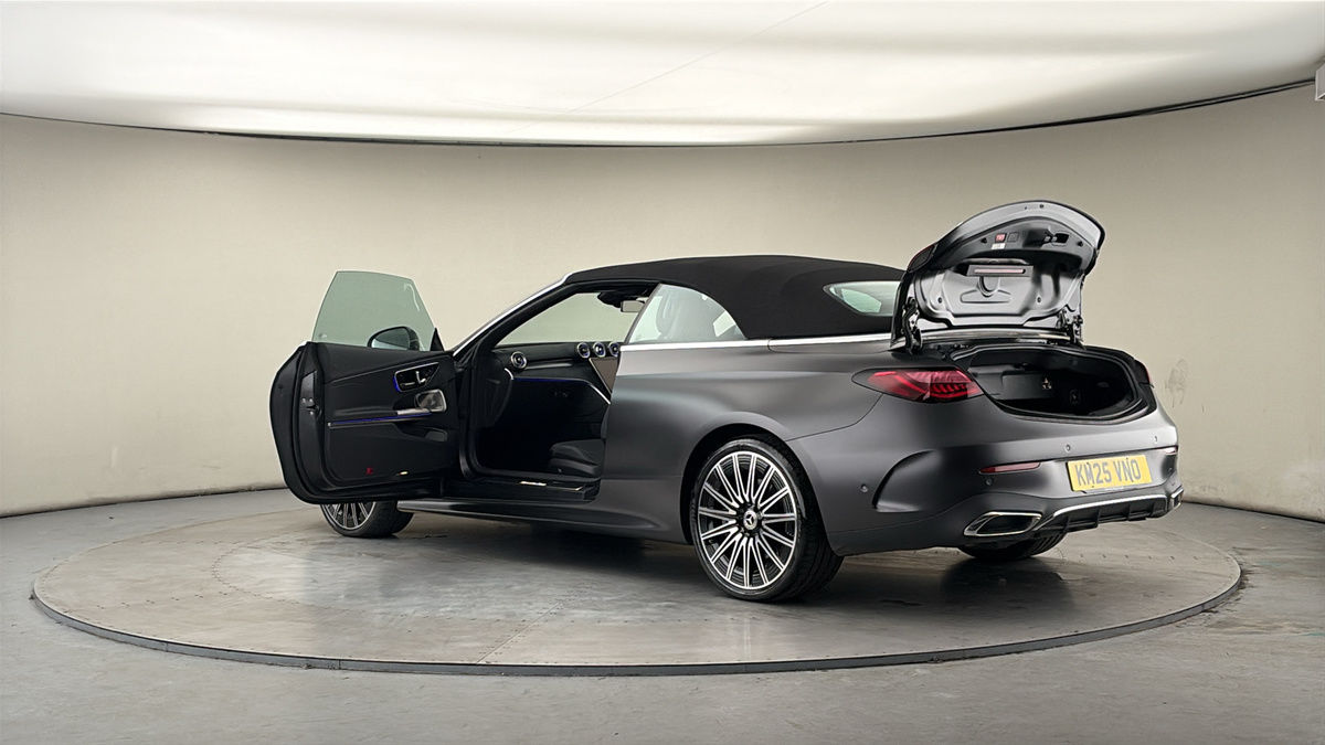 More views of Mercedes-Benz CLE