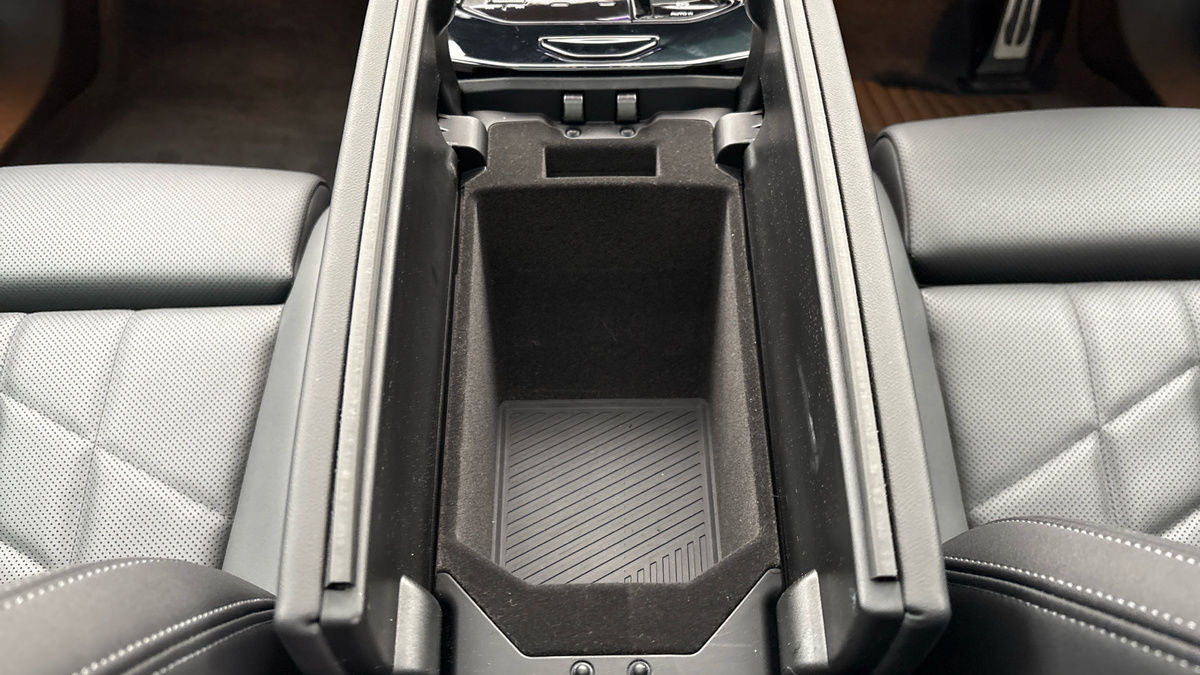 BMW 5 Series Image 27