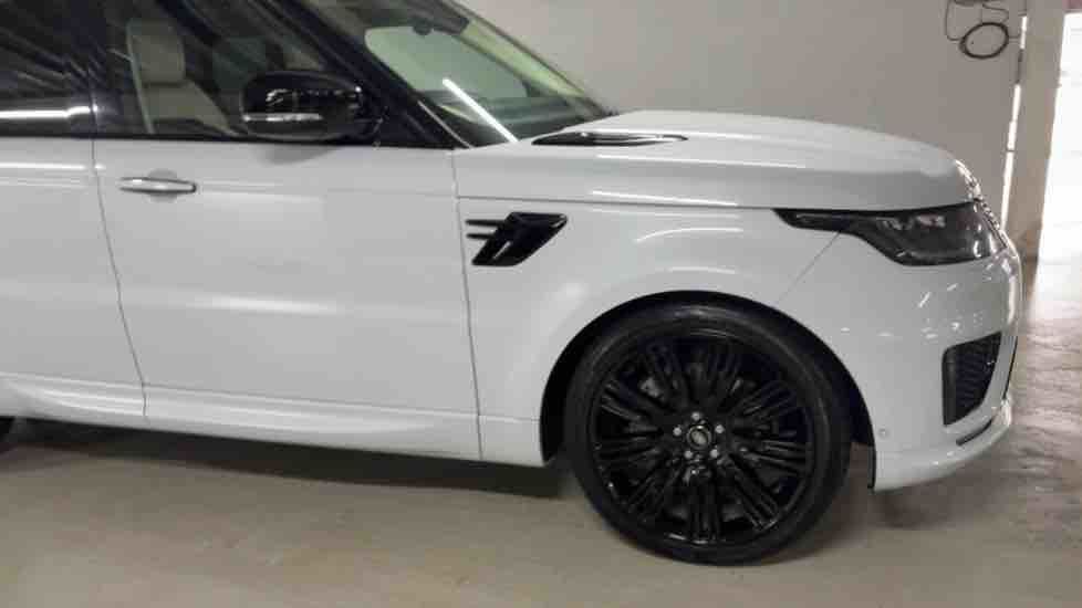 More views of Land Rover Range Rover Sport