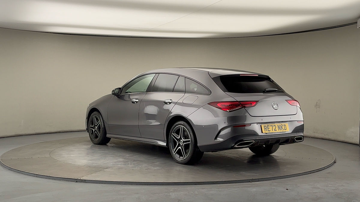 Mercedes-Benz CLA Image 2