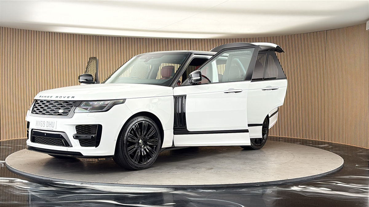 More views of Land Rover Range Rover