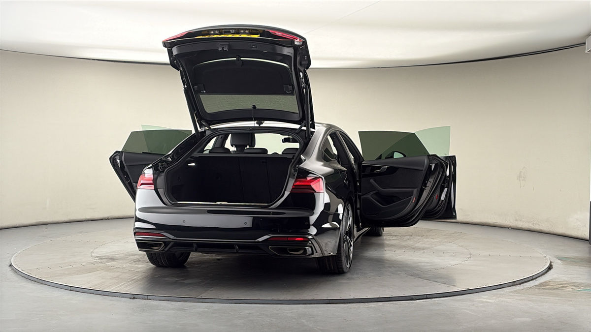 More views of Audi A5