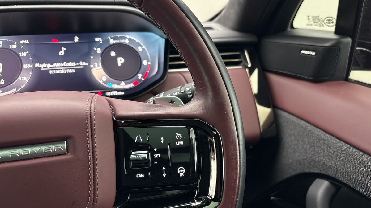 Land Rover Range Rover Sport Image 14