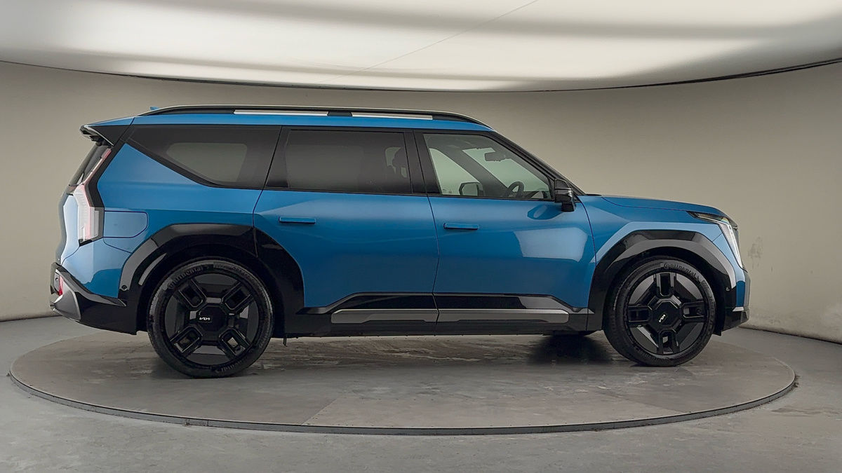 More views of Kia EV9