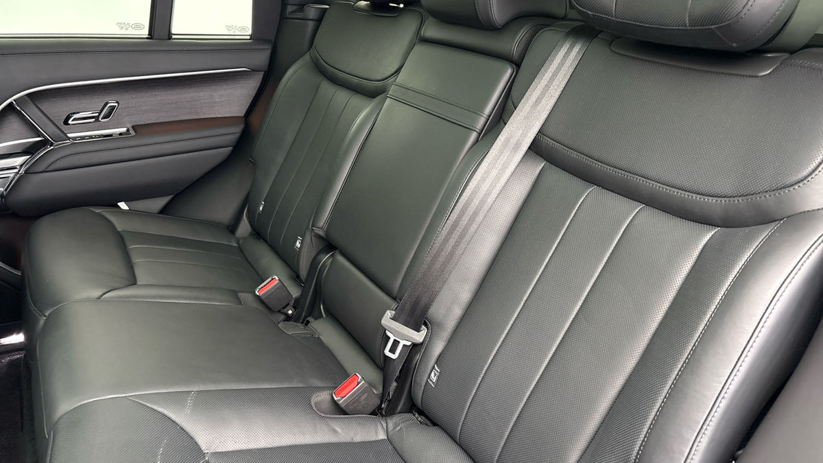 Land Rover Range Rover Image 8