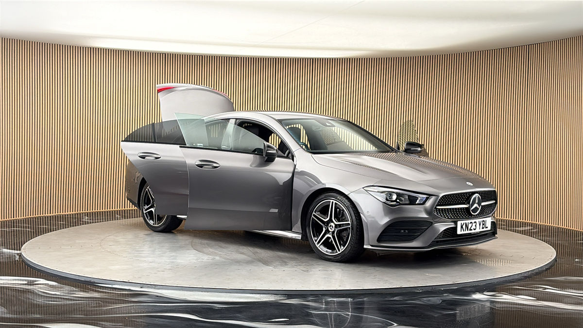More views of Mercedes-Benz CLA